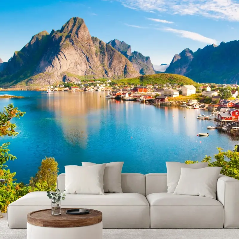 Fototapete ruhiges fjorddorf mit bergen und spiegelungen