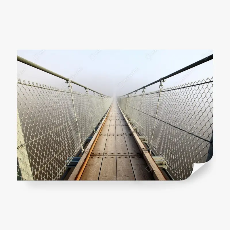Fototapete neblige hängebrücke die in den nebel führt