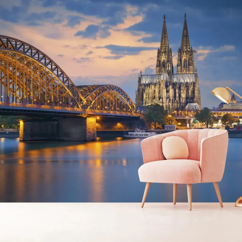 Fototapete Kölner Dom und Hohenzollernbrücke bei dämmerung