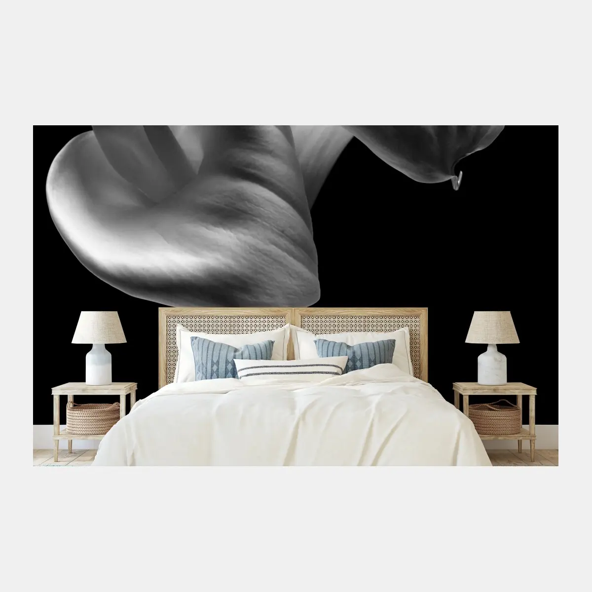 Fototapete elegante calla-blüten in monochrom – Pixers®