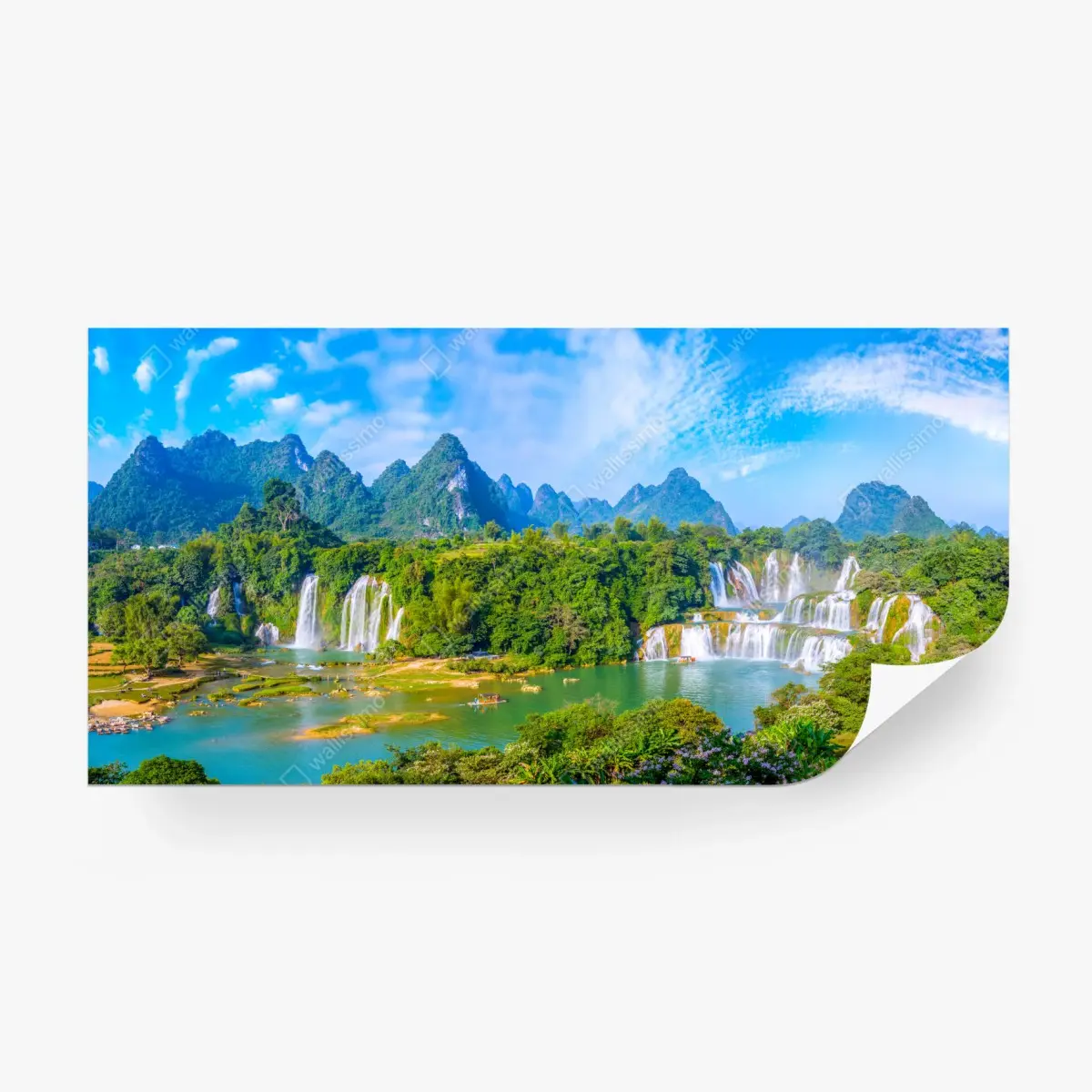 Fototapete üppige panoramaansicht eines wasserfalls mit karstbergen – Pixers®