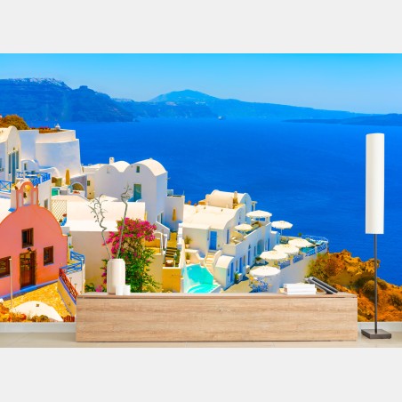 Fototapete sonniger blick auf Santorini mit weißen häusern und blauem meer – Pixers®