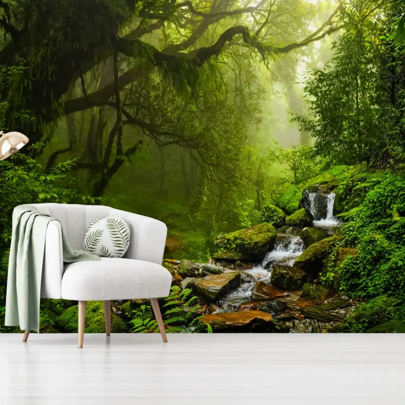 Fototapete üppiger nebliger waldwasserfall