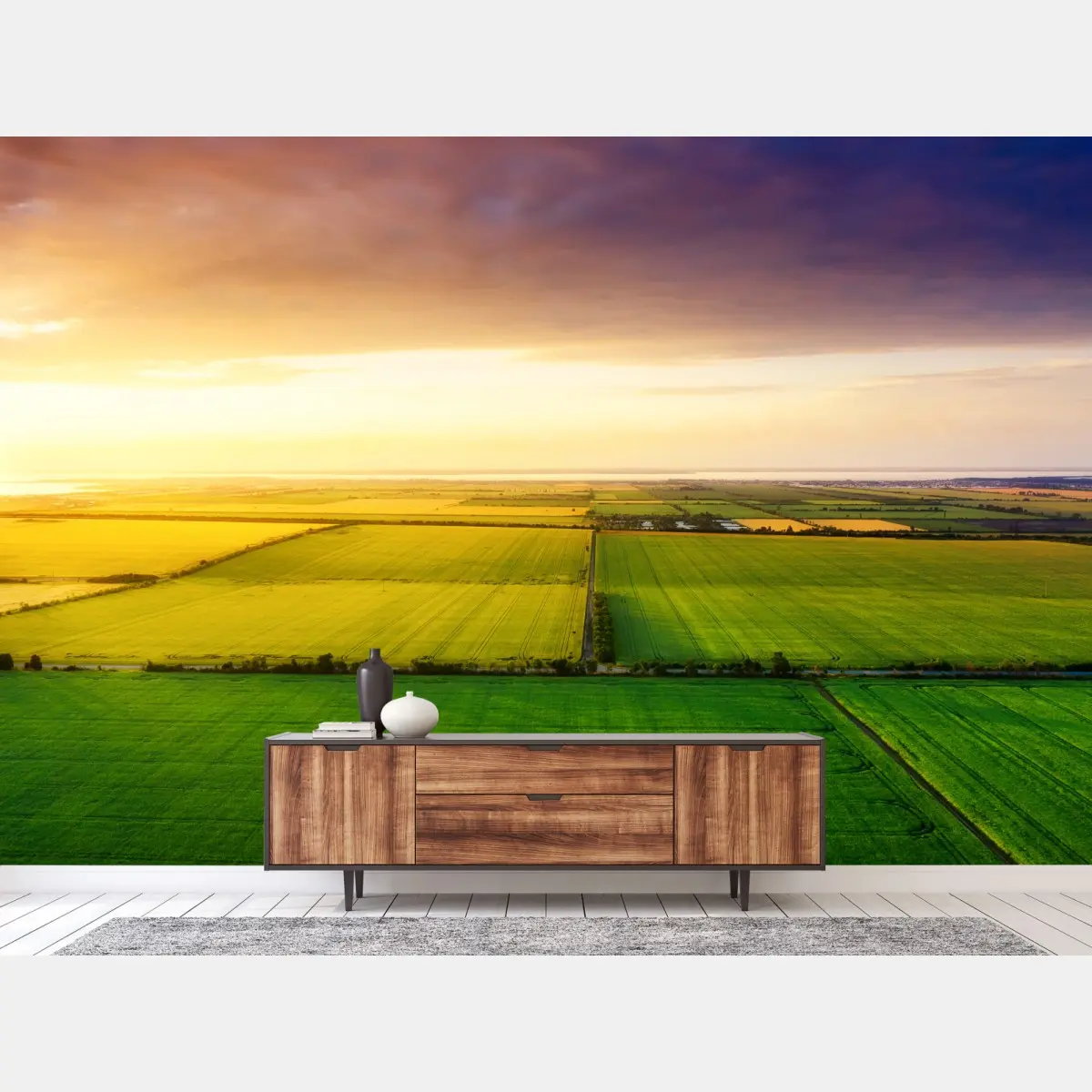 Fototapete sonnenuntergang über grünen feldern – Pixers®
