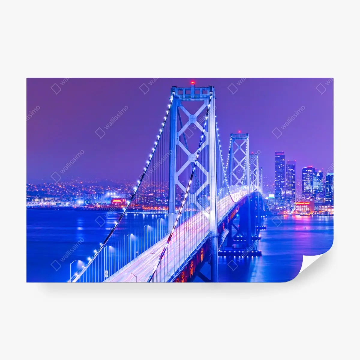 Fototapete beleuchtete hängebrücke und stadtsilhouette bei nacht – Pixers®