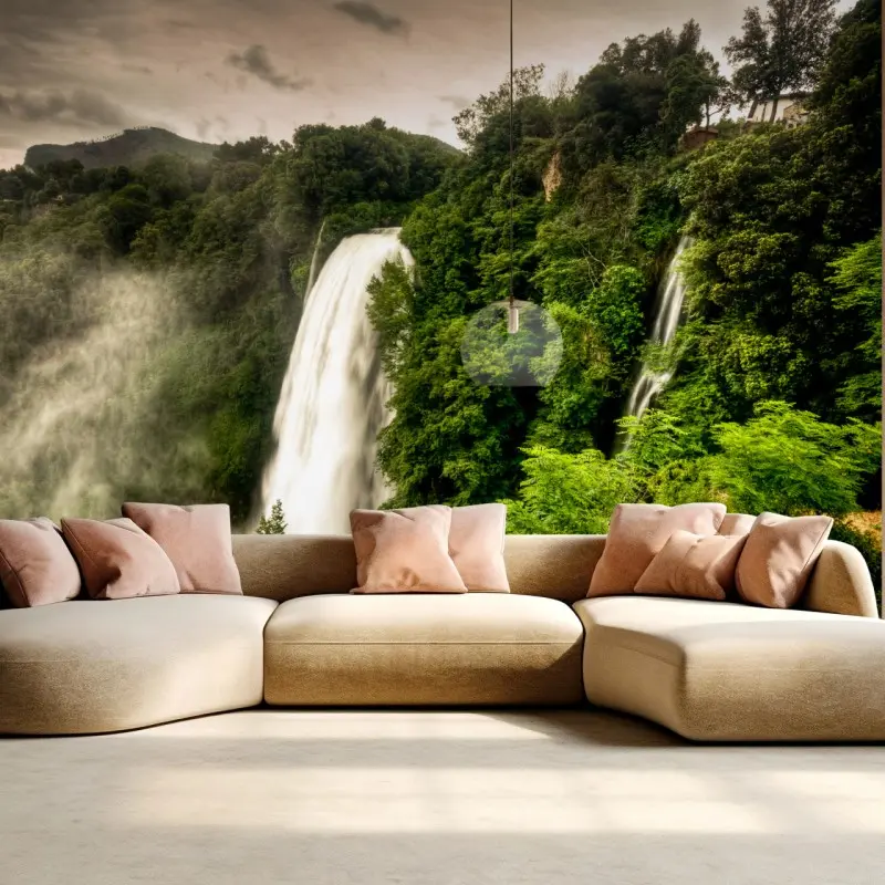 Fototapete Marmore wasserfall in Umbrien: neblige grüne landschaft