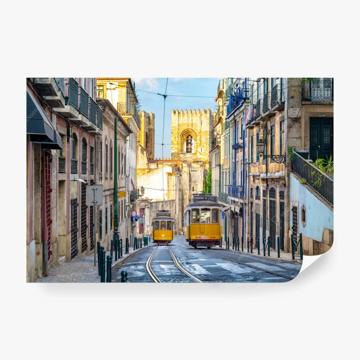 Fototapete sonnige straßenbahnen in Lissabon – Pixers®