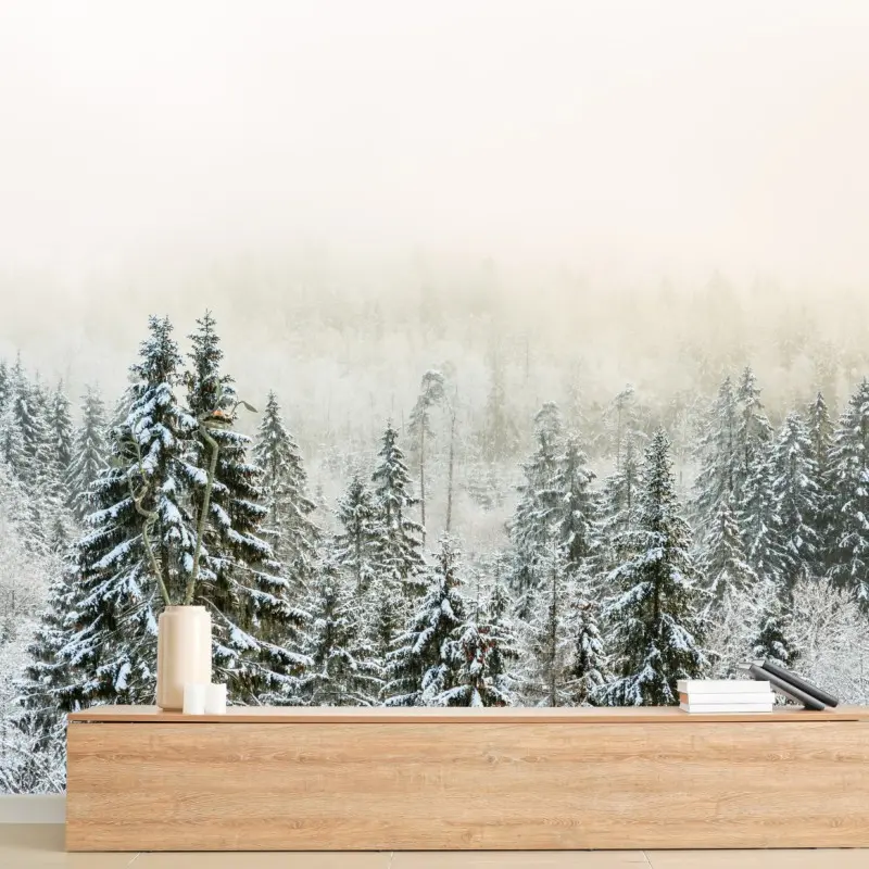 Fototapete verschneiter wald im sanften nebel