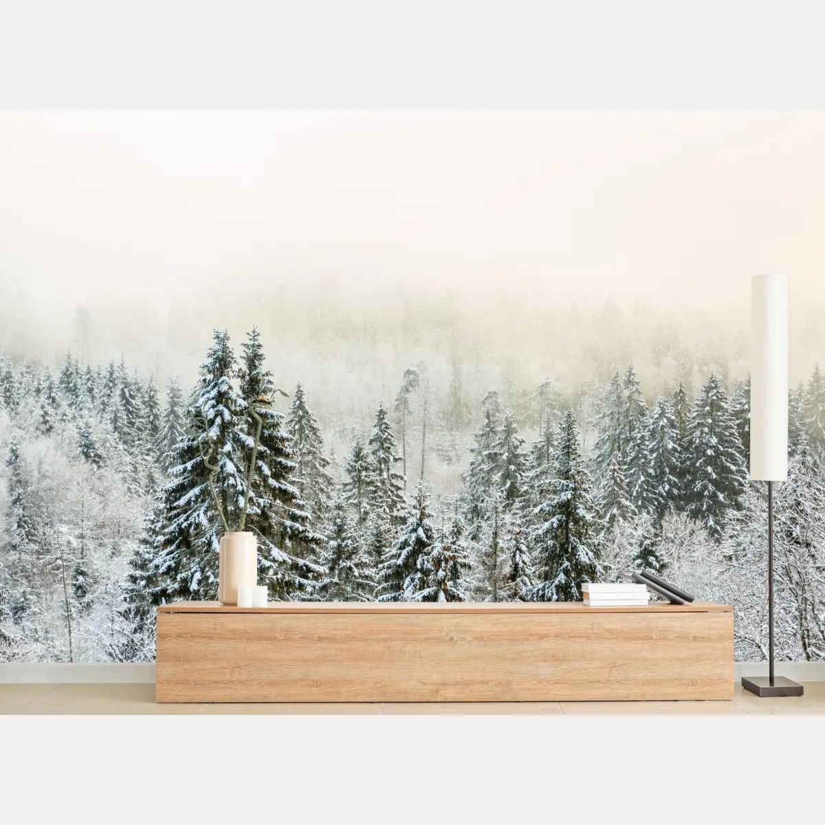 Fototapete verschneiter wald im sanften nebel – Pixers®