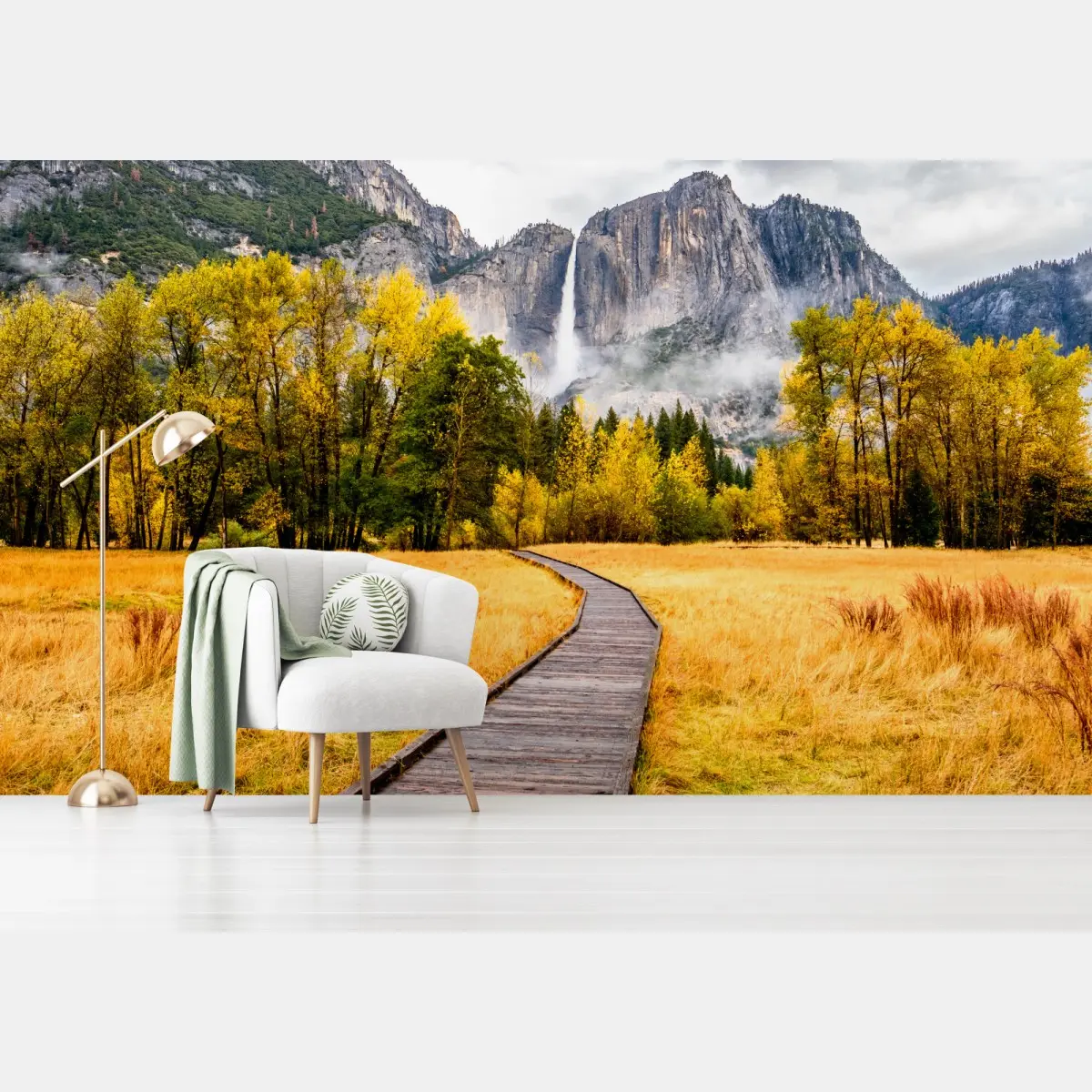 Fototapete herbstlicher steg zum wasserfall – Pixers®