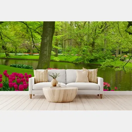Fototapete frühlings-tulpengarten am kanal – Pixers®