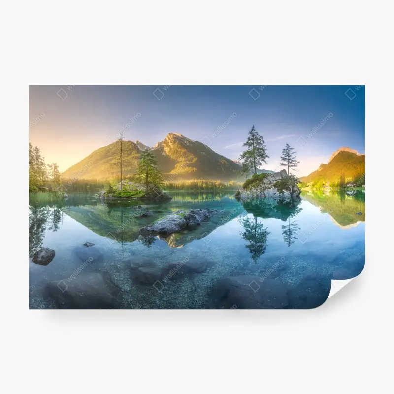 Fototapete alpensee bei sonnenaufgang mit spiegelnder reflexion