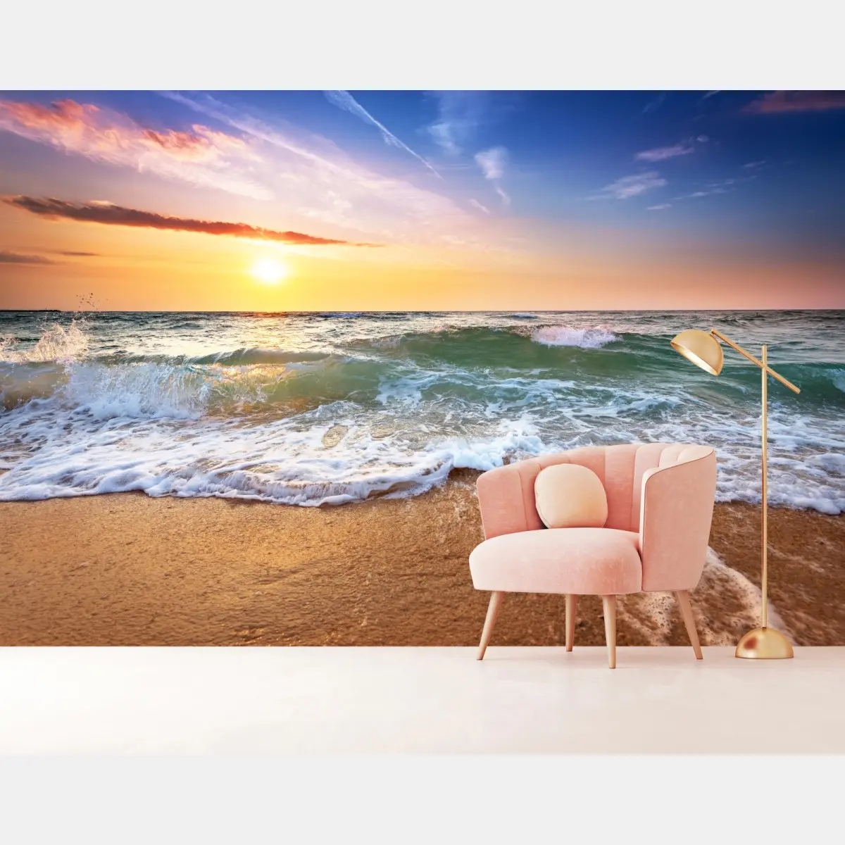 Fototapete goldener sonnenuntergang am strand mit sanften wellen – Pixers®