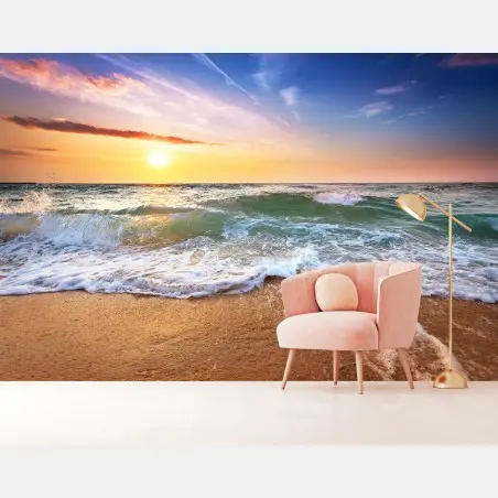 Fototapete goldener sonnenuntergang am strand mit sanften wellen – Pixers®