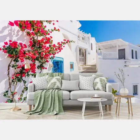 Fototapete Santorini weiße gasse mit bougainvillea – Pixers®