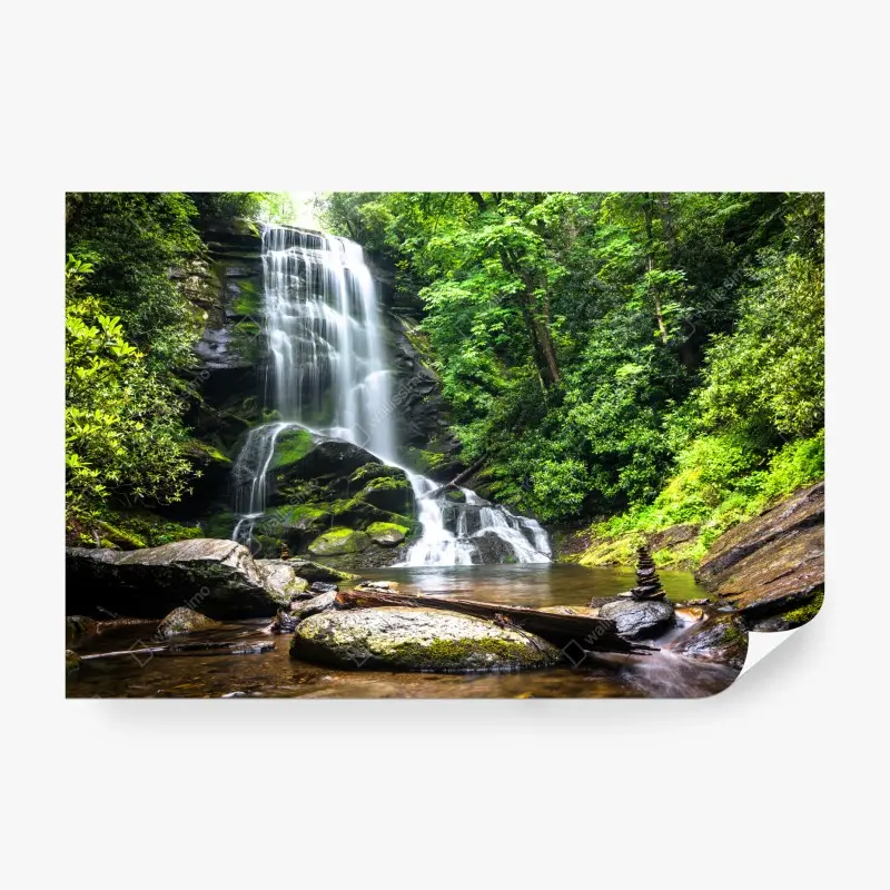 Fototapete ruhiger wasserfall im wald
