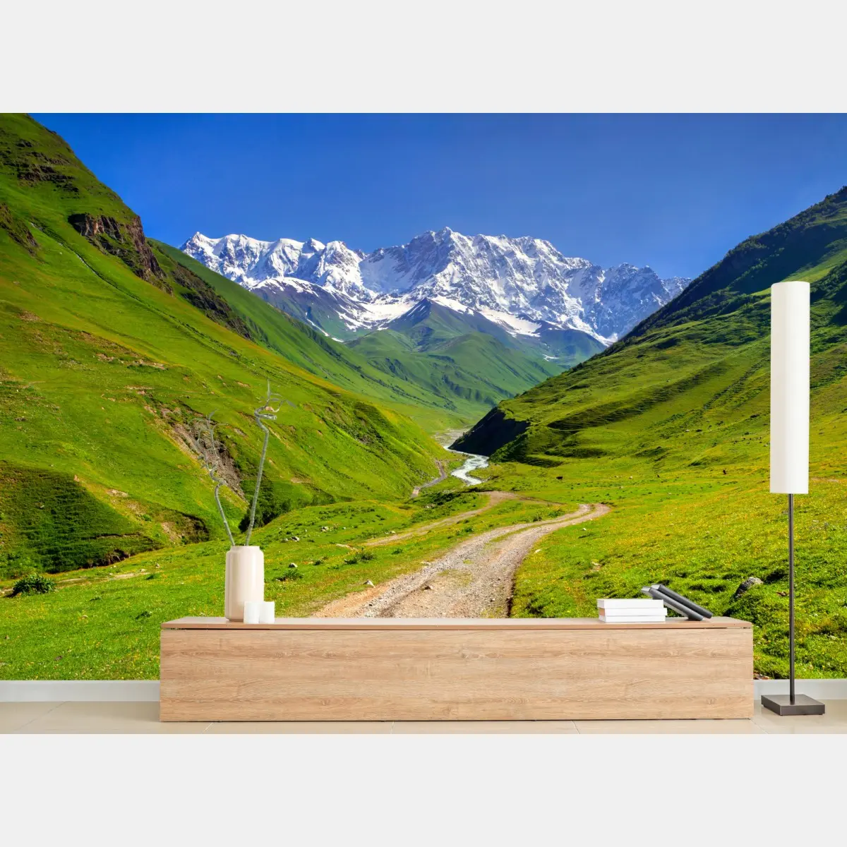 Fototapete majestätischer blick auf Shkhara von Ushguli – Pixers®