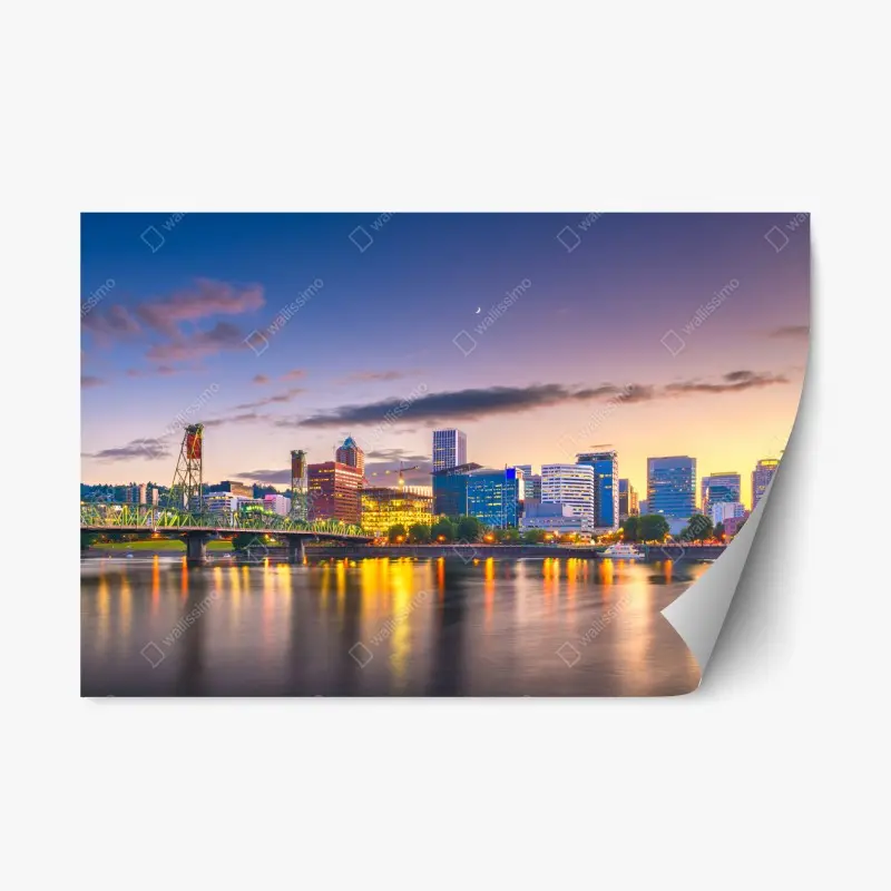 Repositionierbarer Aufkleber Portland skyline in der dämmerung über dem Willamette