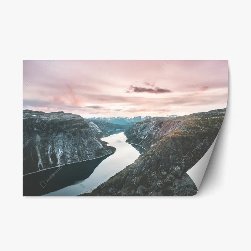 Repositionierbarer Aufkleber ruhiger fjord bei sonnenuntergang