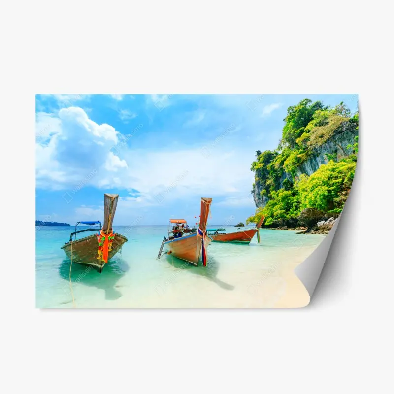 Repositionierbarer Aufkleber longtail-boote am türkisfarbenen strand von Phuket