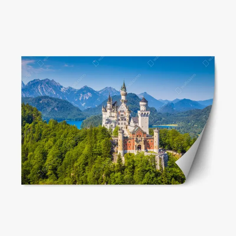 Repositionierbarer Aufkleber schloss Neuschwanstein in alpiner landschaft