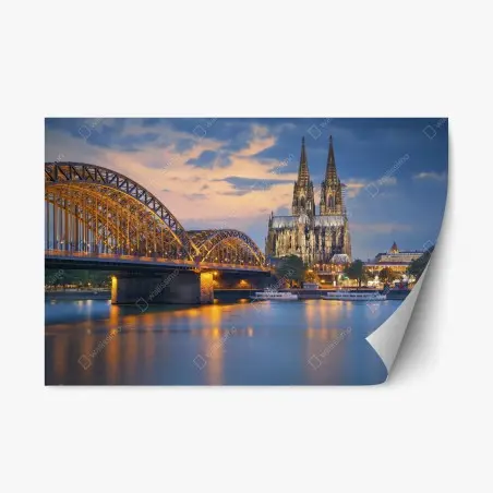 Repositionierbarer Aufkleber Kölner Dom und Hohenzollernbrücke bei dämmerung – Pixers®