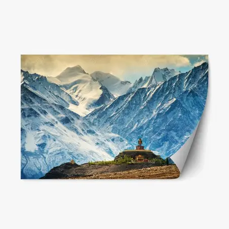 Repositionierbarer Aufkleber majestätisches bergkloster vor schneebedeckten gipfeln – Pixers®