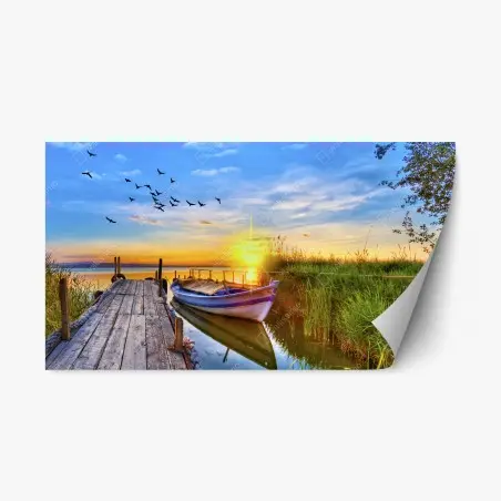 Repositionierbarer Aufkleber sonnenuntergang am see mit boot am steg – Pixers®