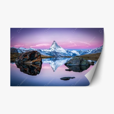 Repositionierbarer Aufkleber majestätischer alpenberg gespiegelt im ruhigen see – Pixers®