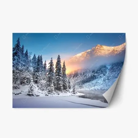 Repositionierbarer Aufkleber wintermorgen über dem verschneiten bergsee – Pixers®