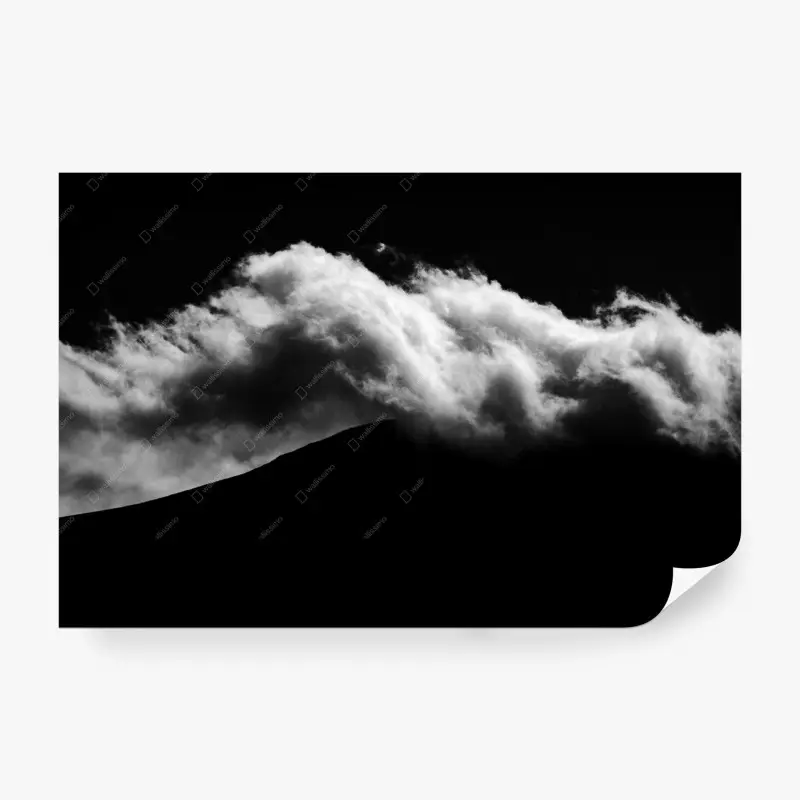 Fototapete dramatische wolkensilhouette über dem berg