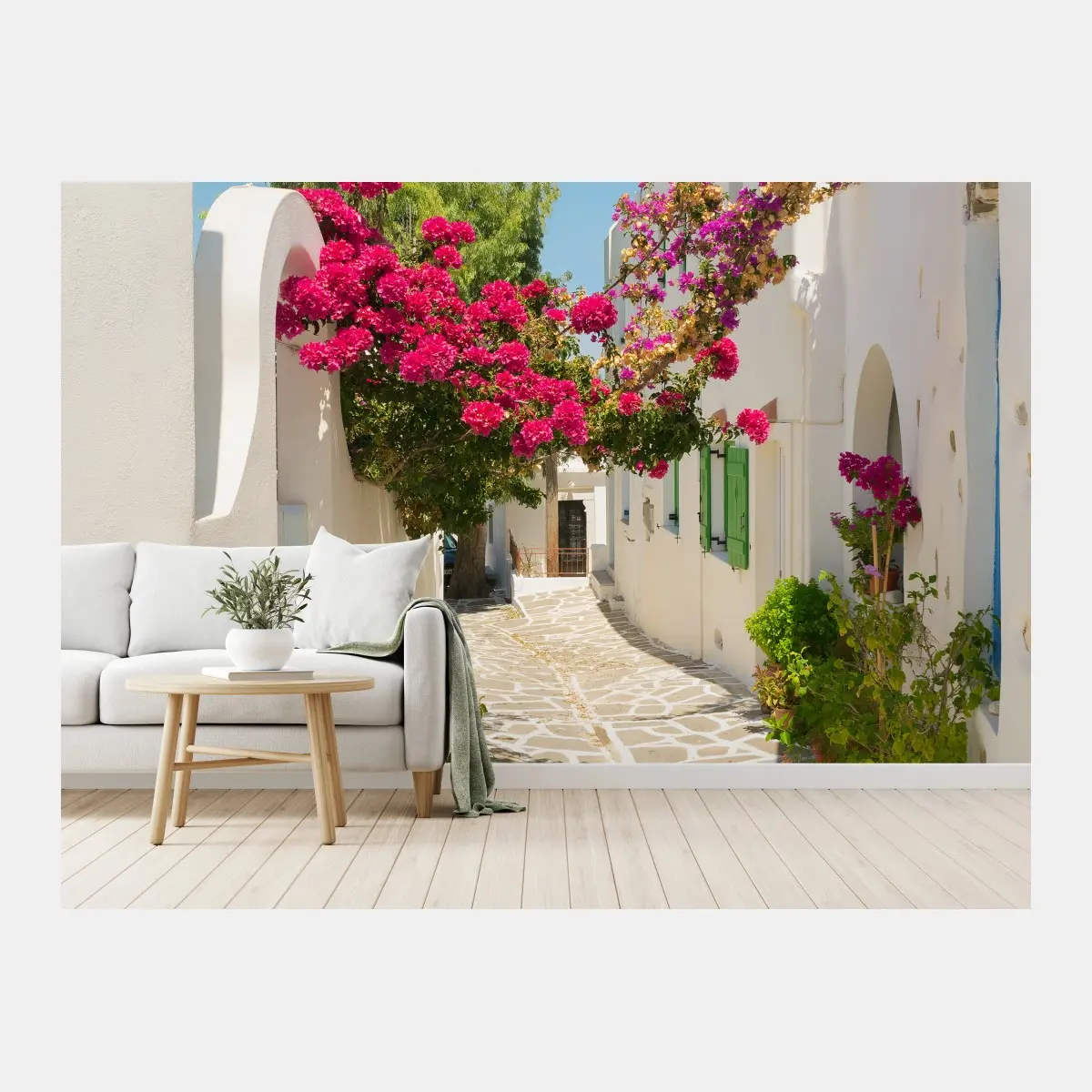 Fototapete sonnige mediterrane gasse mit bougainvillea – Pixers®