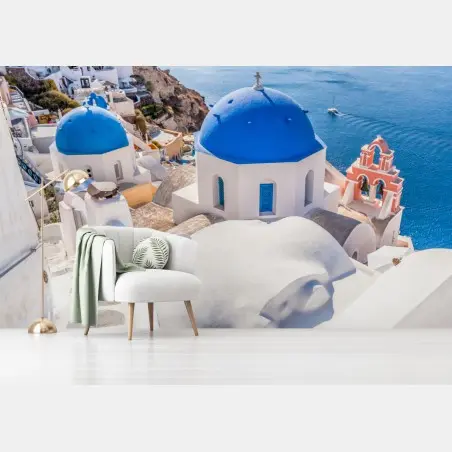 Fototapete sonniges Santorini blaue kuppeln und meerblick – Pixers®