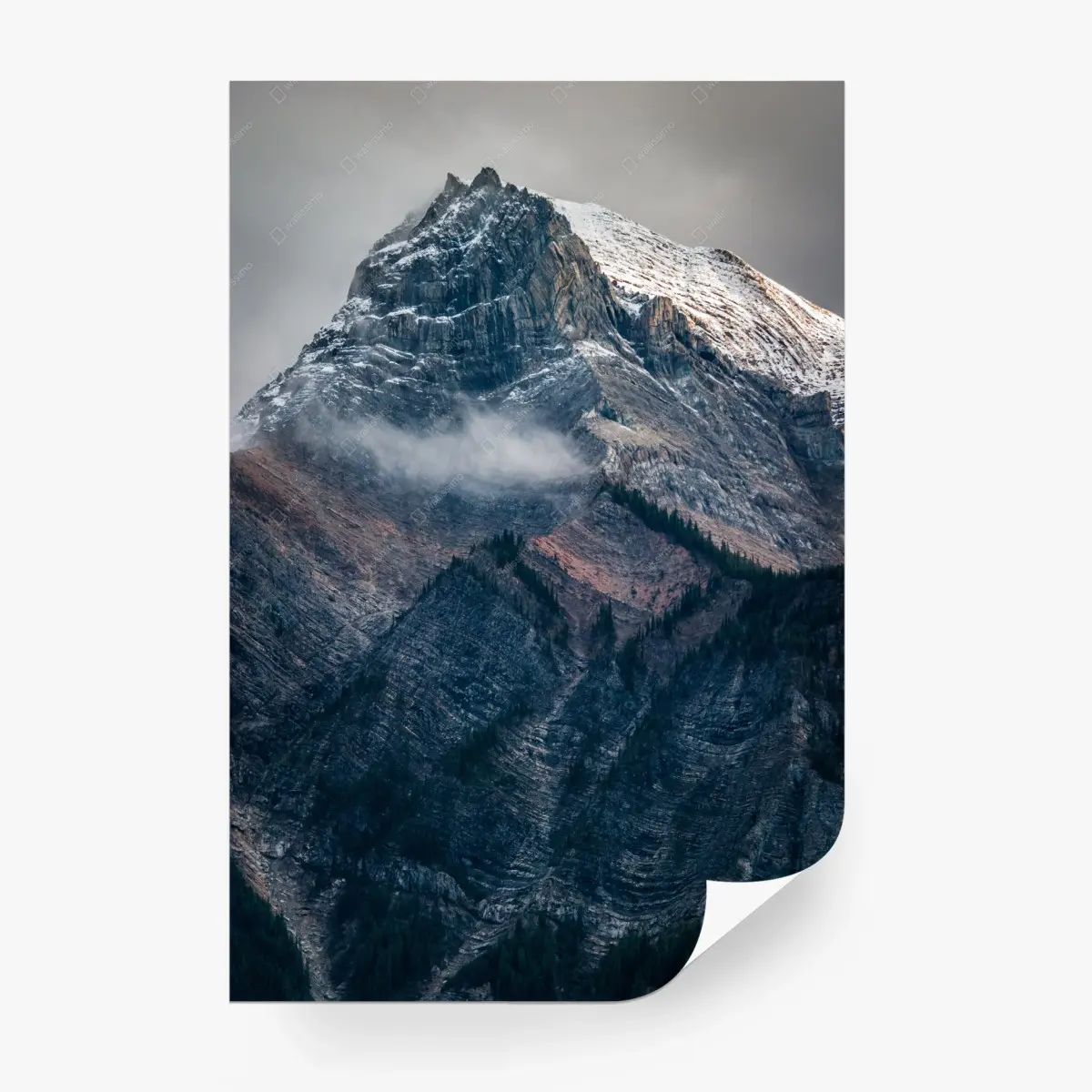 Fototapete dramatischer alpiner gipfel im nebel – Pixers®