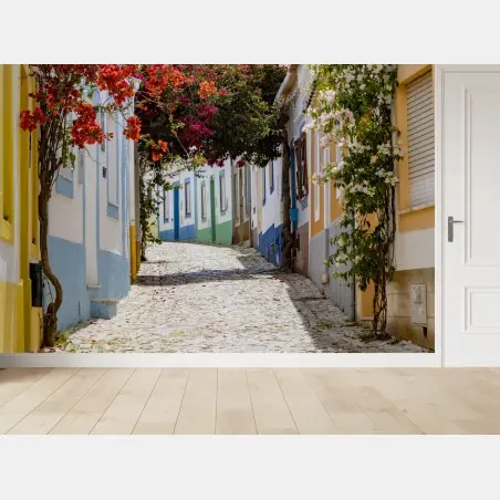 Fototapete bunte gasse in Ferragudo, Portugal – Pixers®
