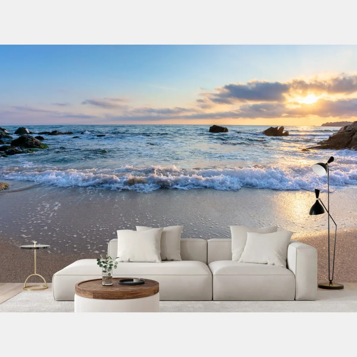 Fototapete ruhiger sonnenaufgang am felsigen strand – Pixers®