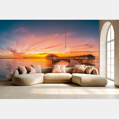 Fototapete sonnenuntergang über wasserbungalows und hölzernem steg – Pixers®