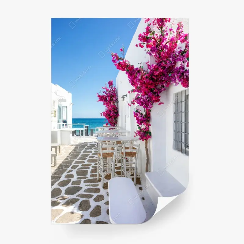 Fototapete sonnige mediterrane gasse mit bougainvillea