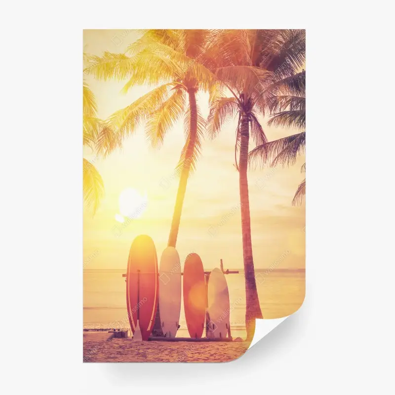 Fototapete tropischer sonnenuntergang mit surfboards
