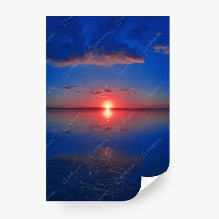 Fototapete sonnenuntergang über ruhigem meer mit lebendiger spiegelung – Pixers®