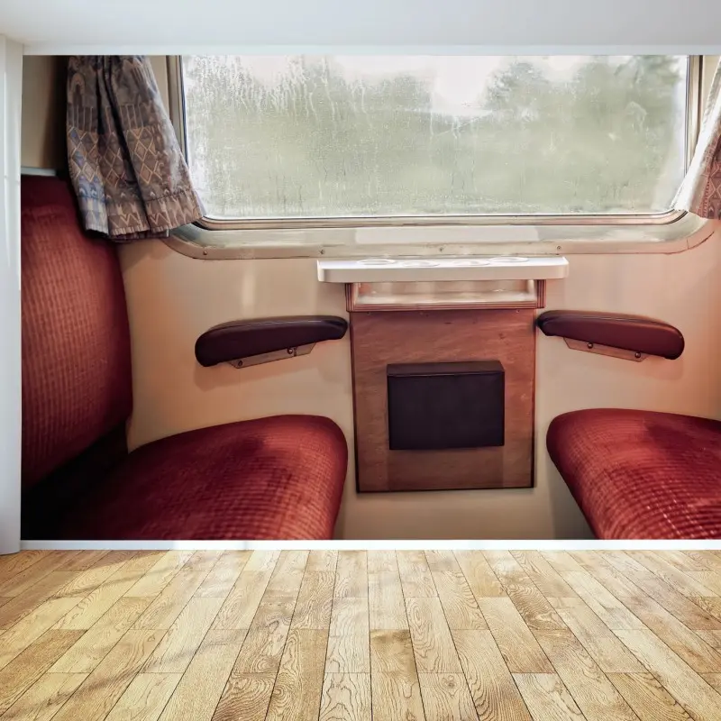 Fototapete vintage zugabteil mit regennassem fenster