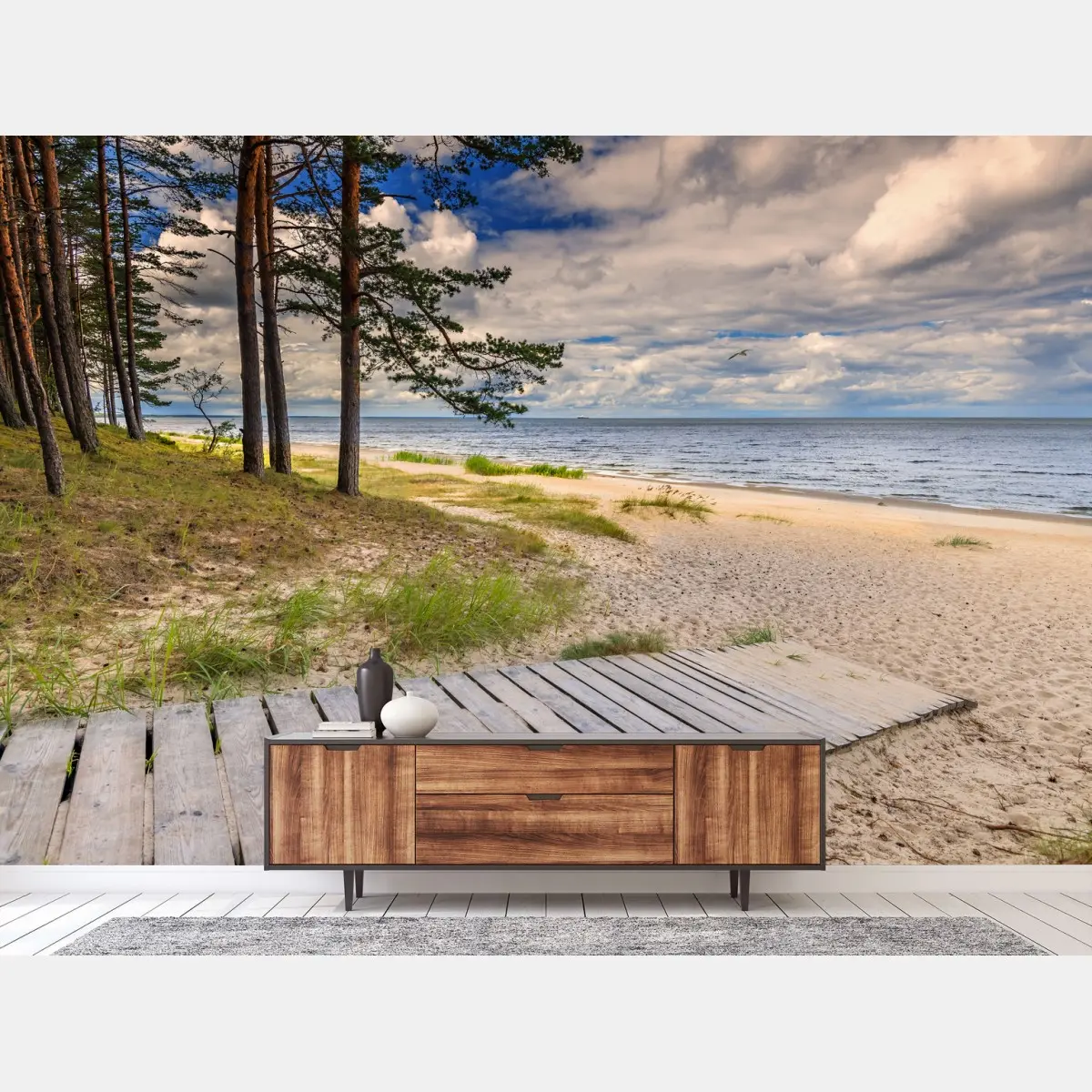Fototapete ruhiger kiefernstrand am meer – Pixers®