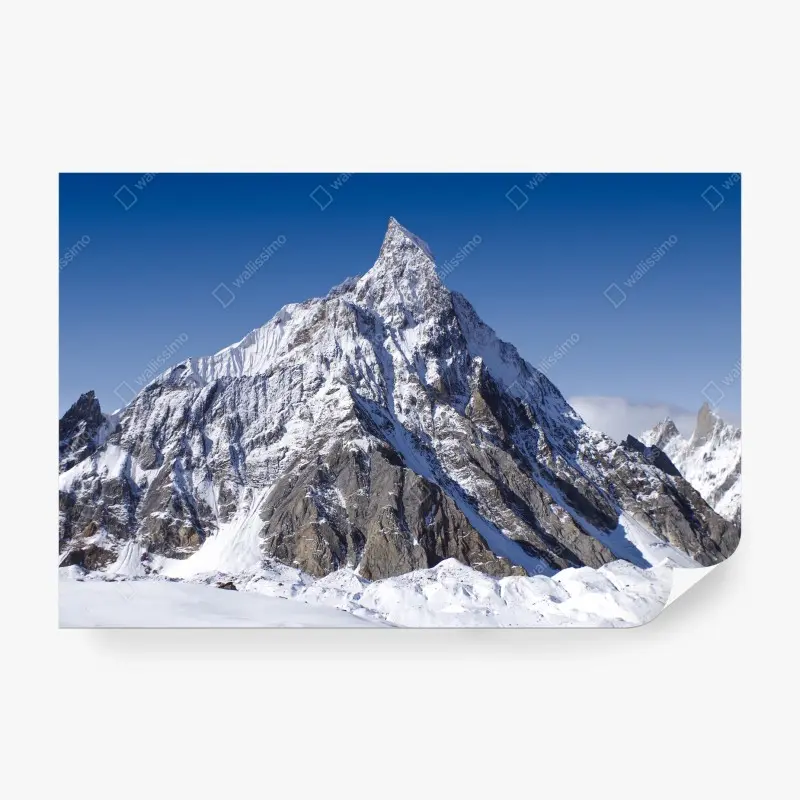 Fototapete majestätischer schneebedeckter berggipfel
