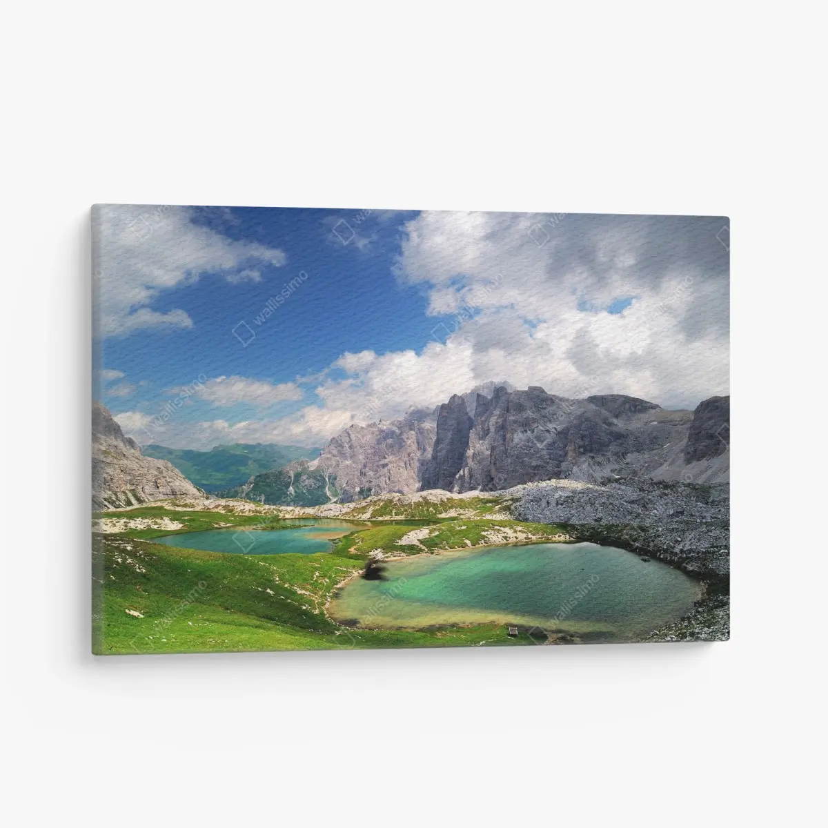 Leinwandbild alpine bergseen unter blauem himmel – Pixers®