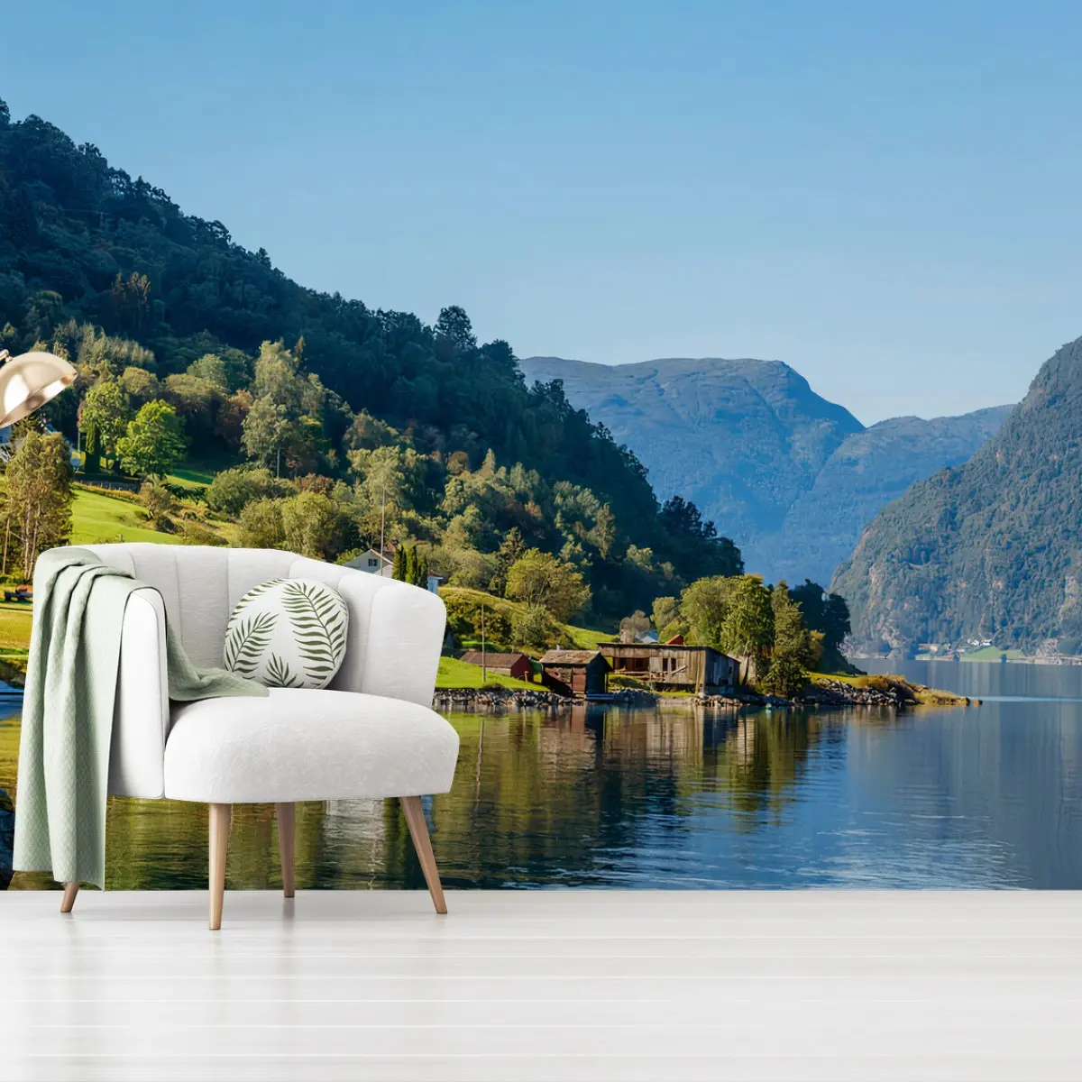 Fototapete FJORD SEE BERGE DORF LANDSCHAFT FÜR WOHNZIMMER – Pixers®
