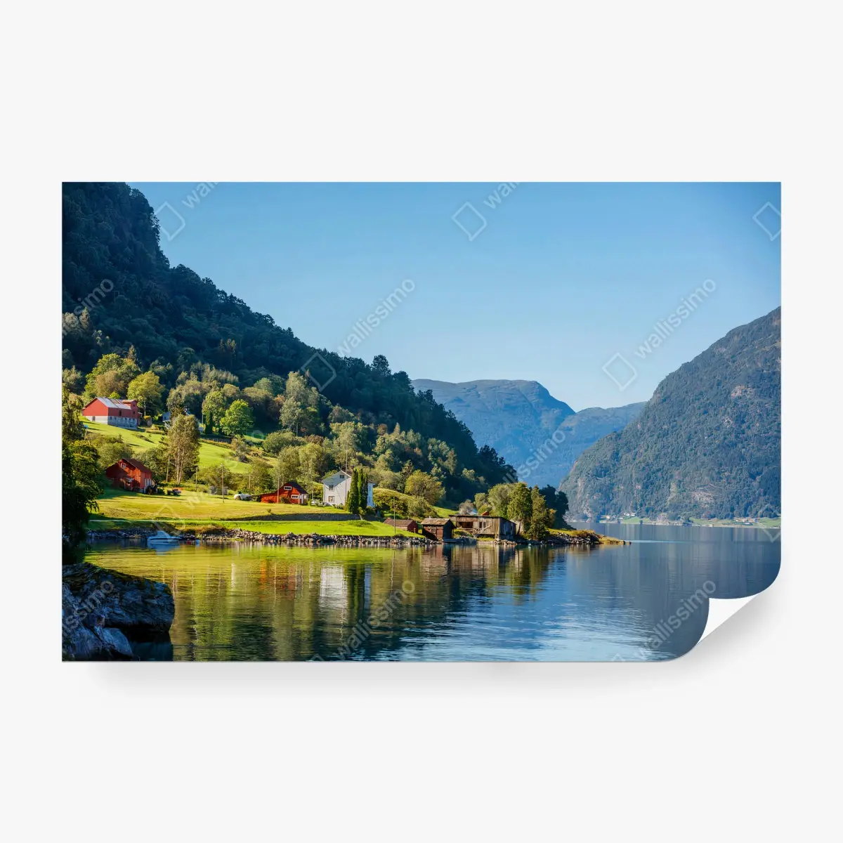 Fototapete FJORD SEE BERGE DORF LANDSCHAFT FÜR WOHNZIMMER – Pixers®